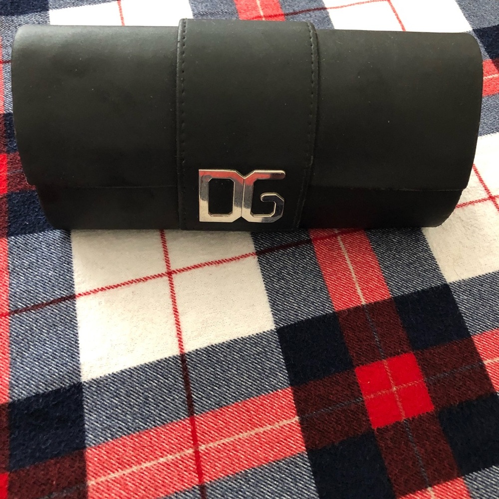 Dg Sunglasses View 3